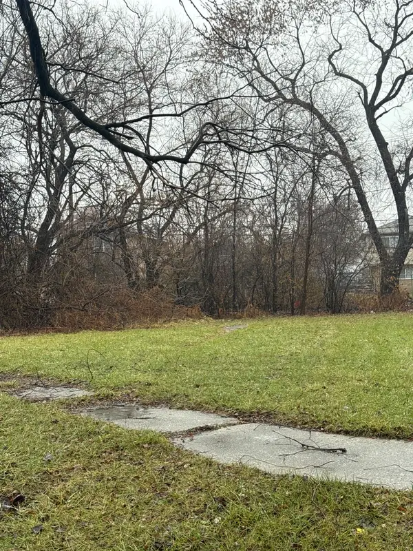 14423 Davis Avenue, Blue Island, IL 60406