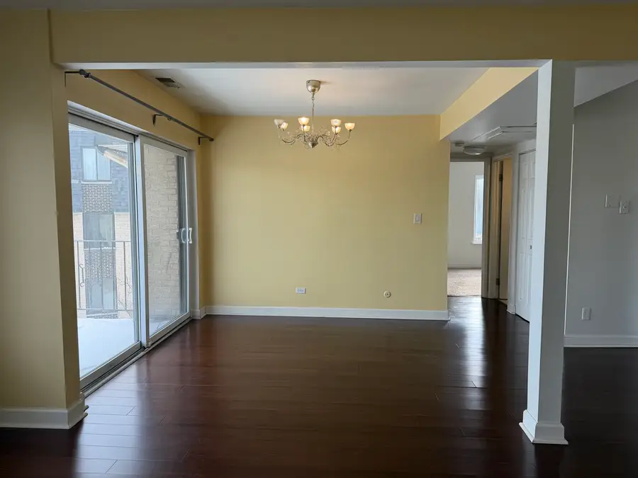 10735 5th Ave Cutoff Avenue #304, Countryside, IL 60525 - Image #3