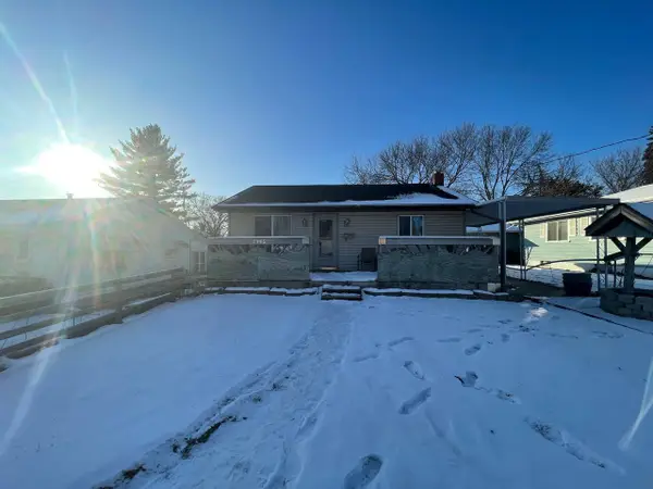 1245 W Violet Street, Freeport, IL 61032