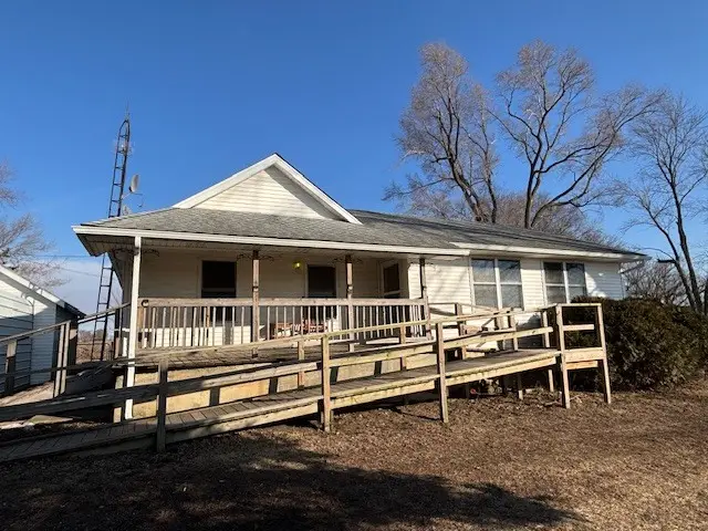 5106 N Cunningham Avenue, Urbana, IL 61802 - #2