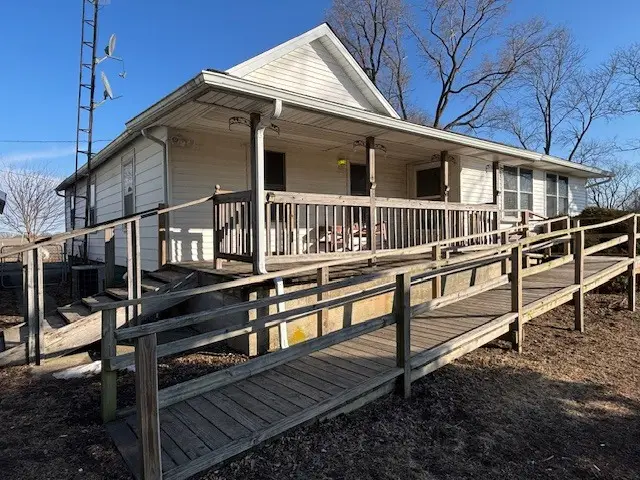 5106 N Cunningham Avenue, Urbana, IL 61802 - #3