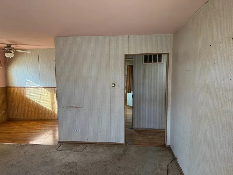 17226 Community Street, Lansing, IL 60438 - Image #3