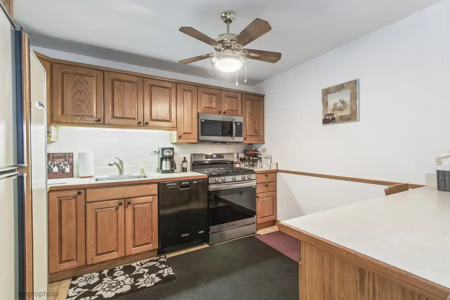 435 S Cleveland Avenue #307, Arlington Heights, IL 60005 - #2