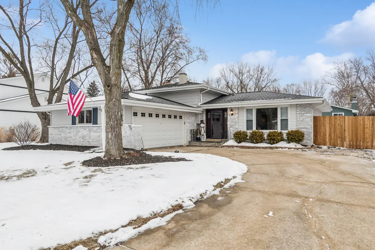 5S715 Park Meadow Drive, Naperville, IL 60540 - Image #1