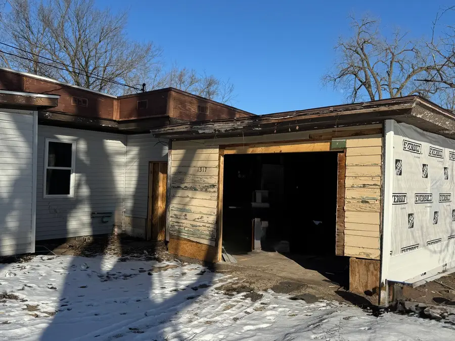 1317 Horace Avenue, Rockford, IL 61103 - Image #2