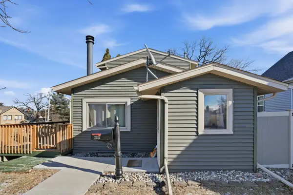 2137 Vine Street, Davenport, IA 52804