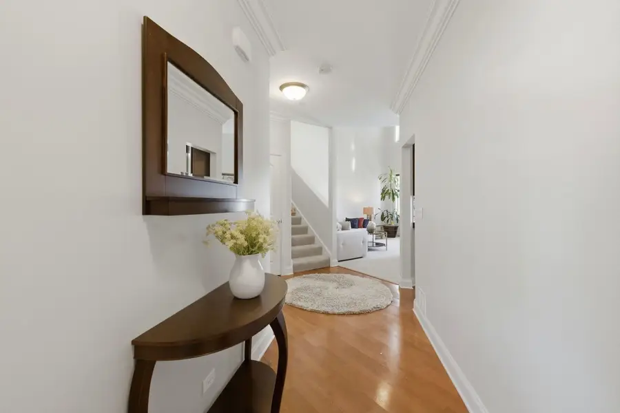 317 Nicole Way, Itasca, IL 60143 - Image #3