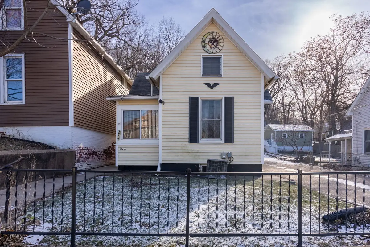 162 6th Avenue, Moline, IL 61265 - Image #1