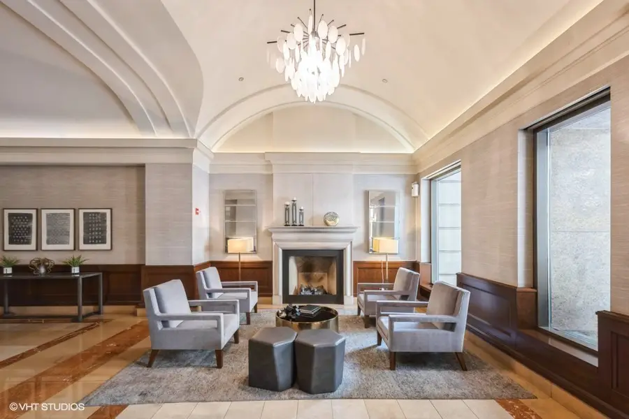 25 E Superior Street #1003, Chicago, IL 60611 - #3