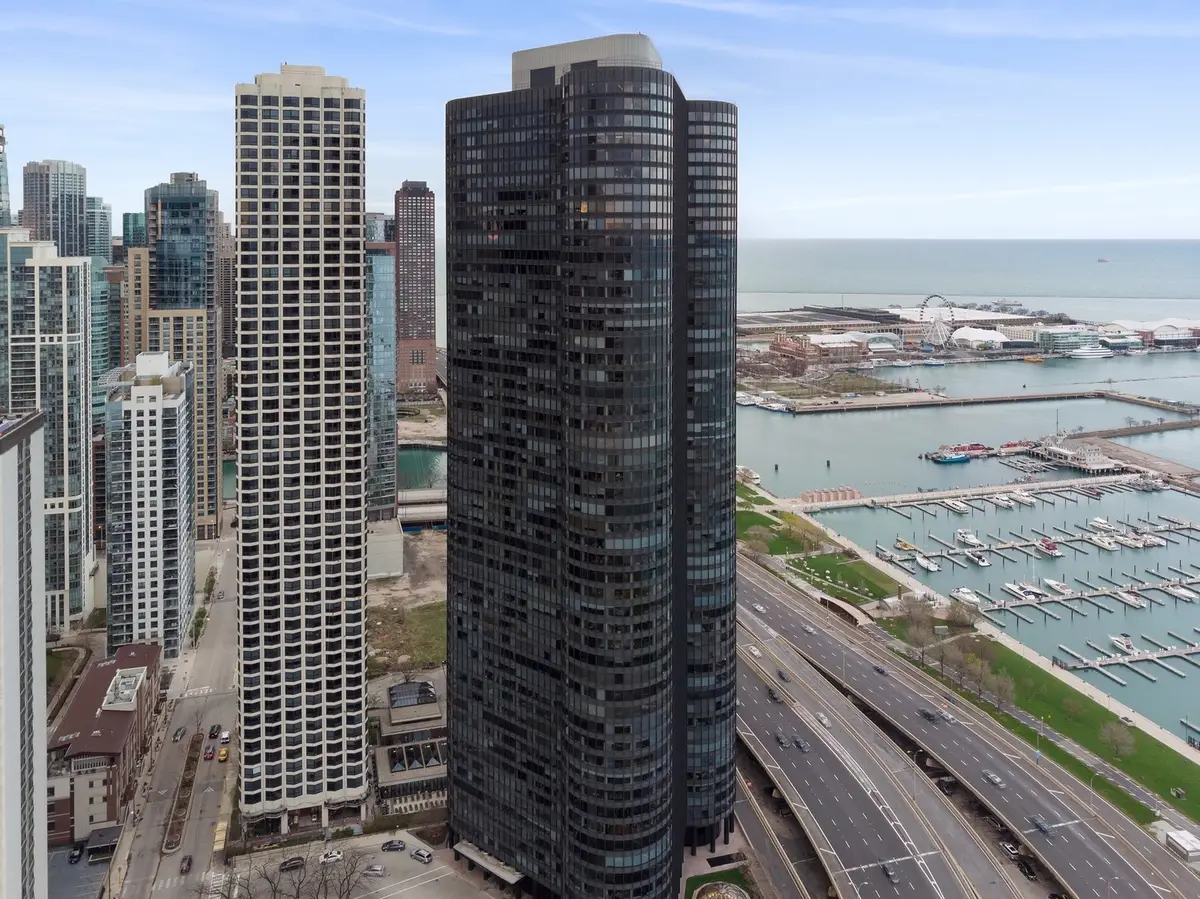 155 N Harbor Drive #5407, Chicago, IL 60601 - #1