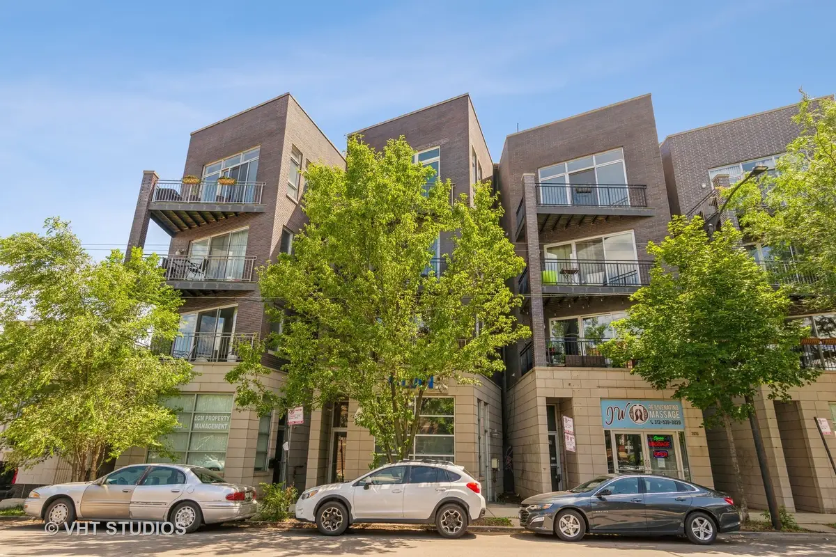2623 W Chicago Avenue #4, Chicago, IL 60622 - Image #1