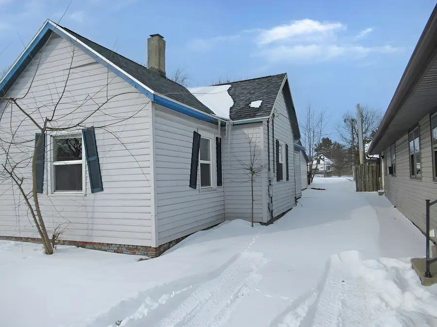 307 North Street, Westville, IL 61883 - #3