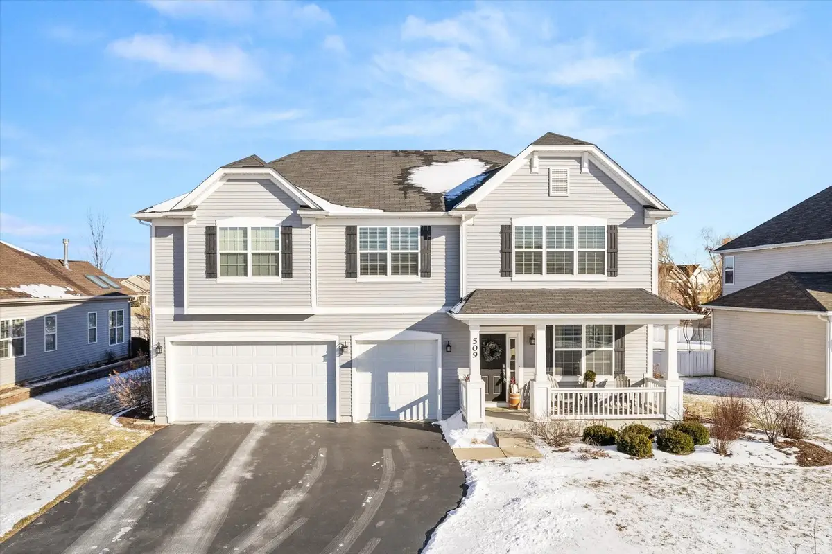 509 Moorfield Avenue, North Aurora, IL 60542 - Image #1