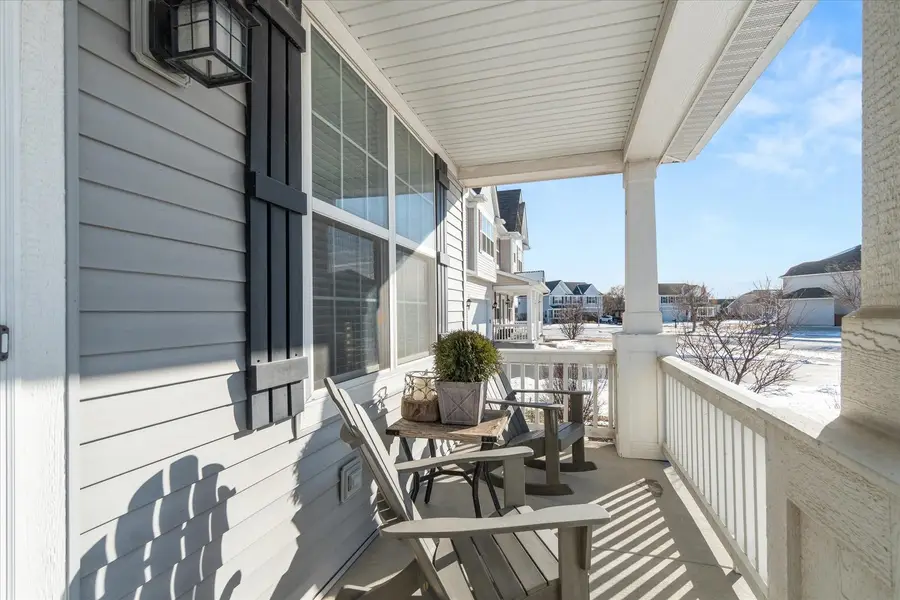 509 Moorfield Avenue, North Aurora, IL 60542 - Image #3