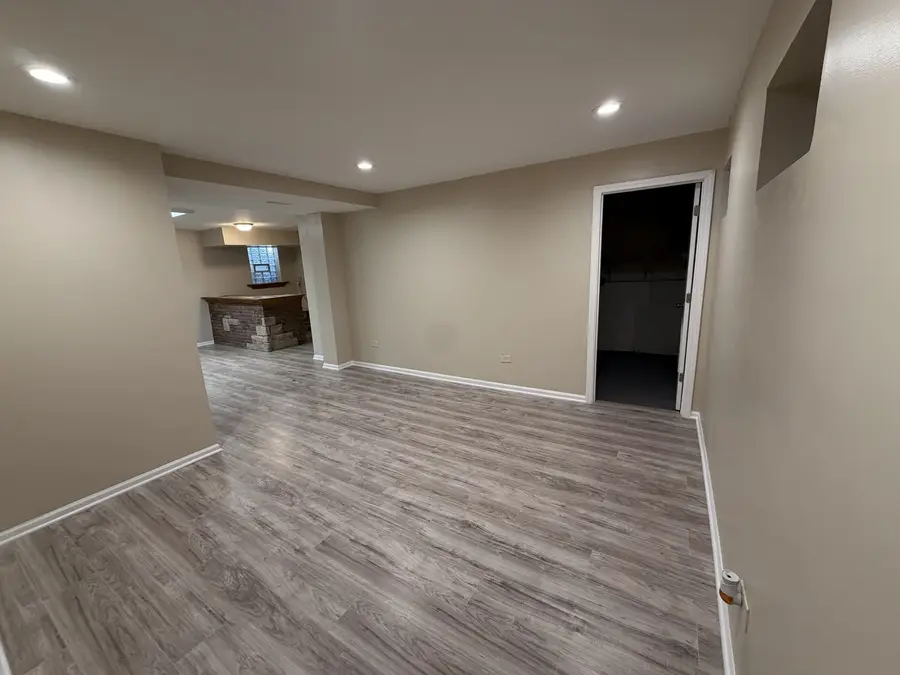 5583 Carmel Drive, Hanover Park, IL 60133 - #3