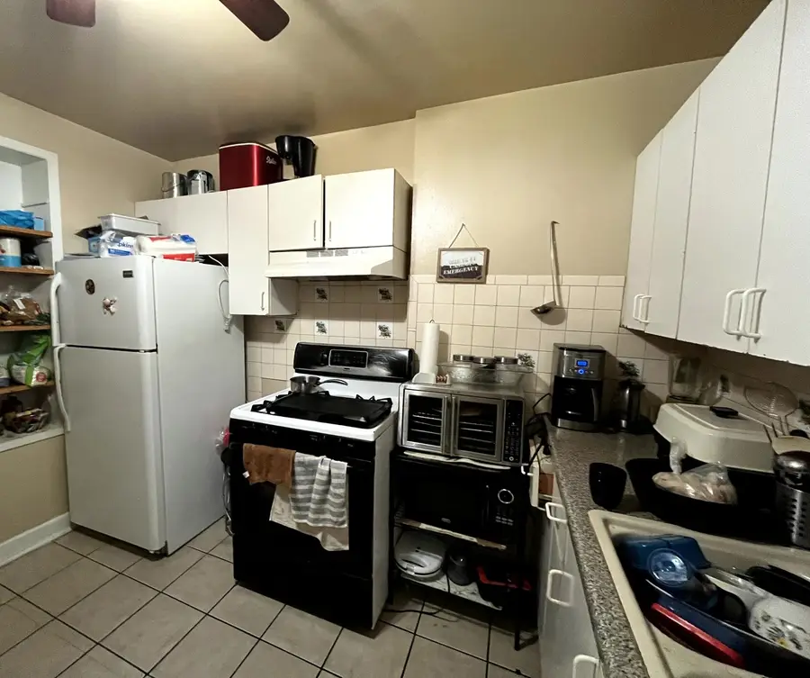 4265 W Montrose Avenue, Chicago, IL 60641 - #3