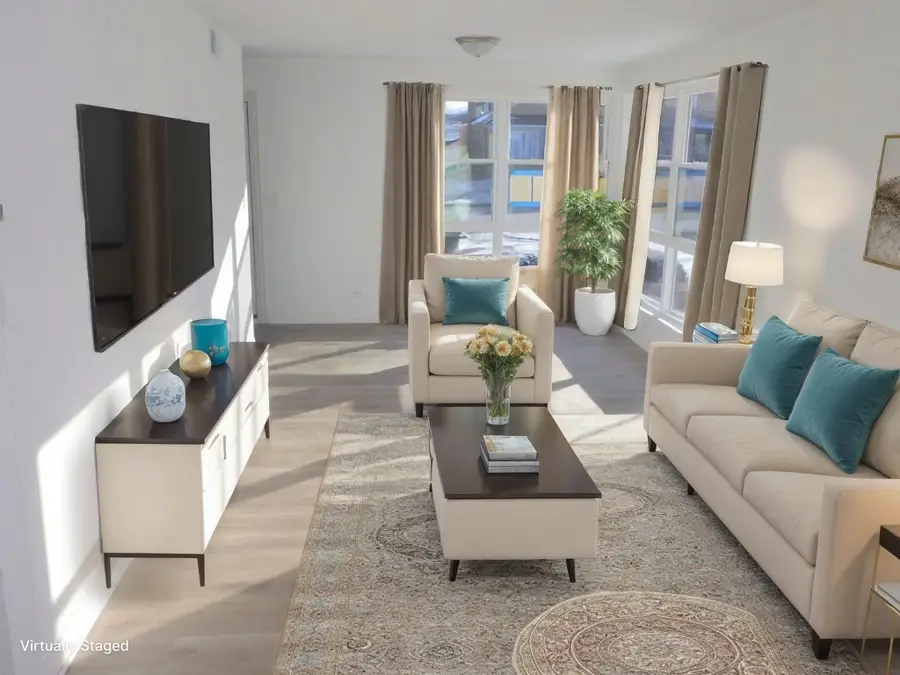 10226 S California Avenue, Evergreen Park, IL 60805 - #3