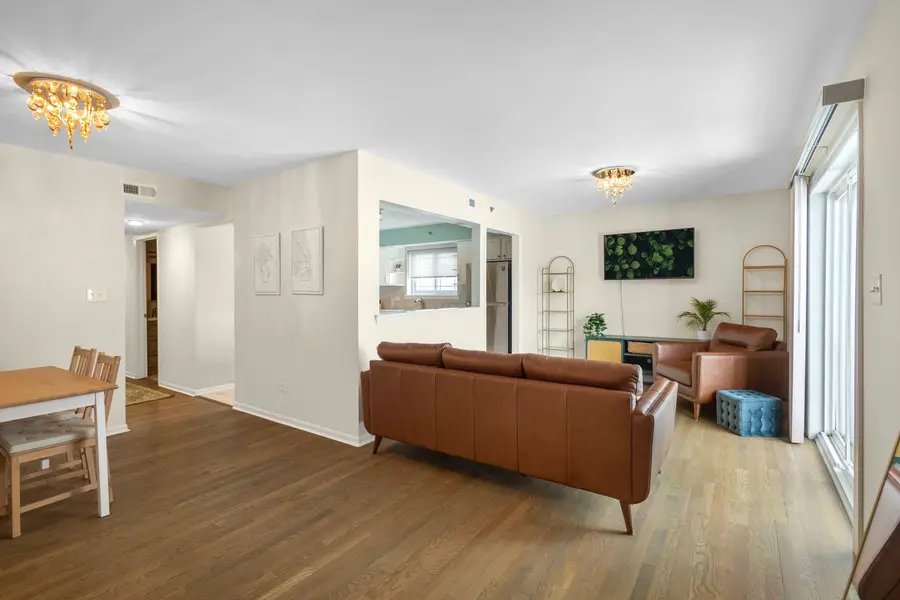 9700 Mcvicker Avenue #2N, Oak Lawn, IL 60453 - Image #3