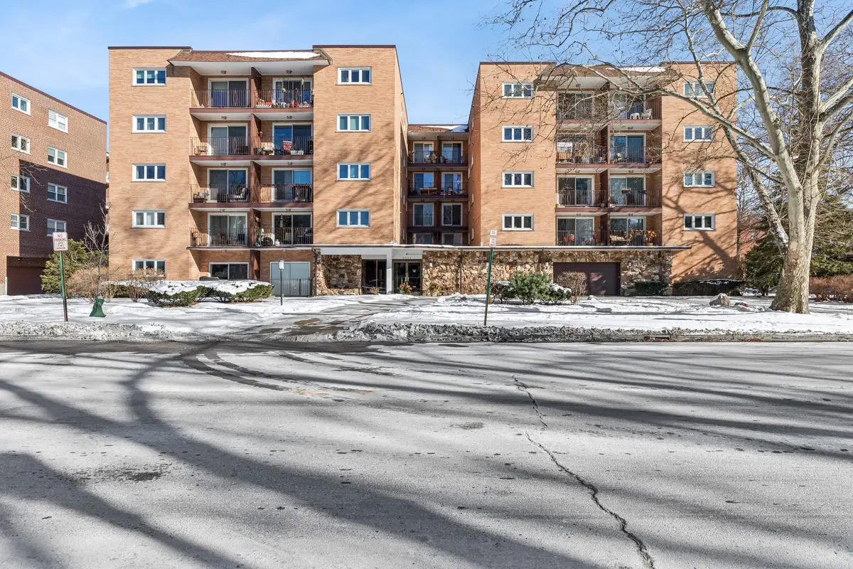 2001 Sherman Avenue #203, Evanston, IL 60201 - Image #1