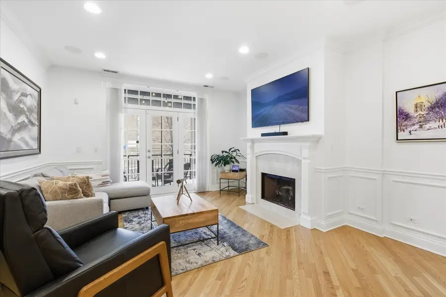 723 W Diversey Parkway #2E, Chicago, IL 60614 - #3