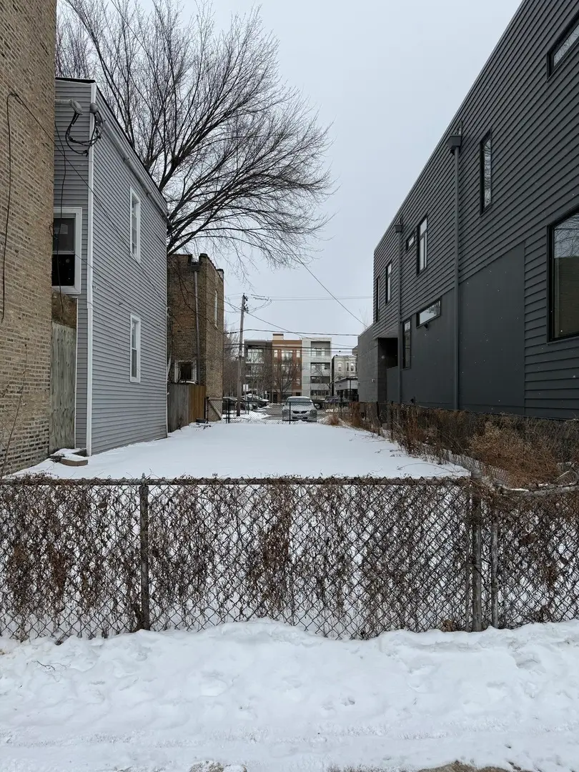 2050 W Superior Street, Chicago, IL 60612 - Image #2