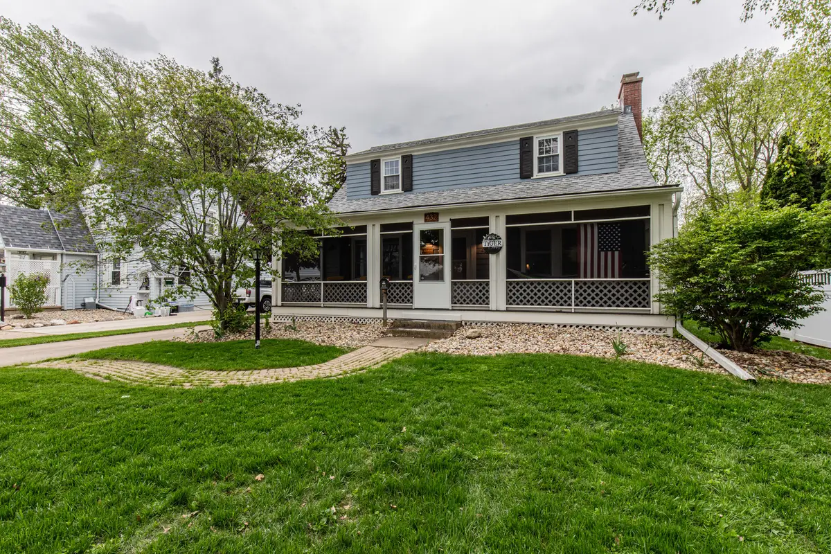 432 E Crown Street, Princeton, IL 61356 - #1
