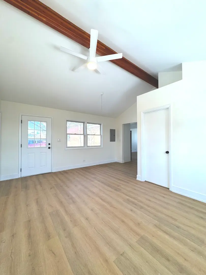 6135 Birmingham Street, Chicago Ridge, IL 60415 - Image #2