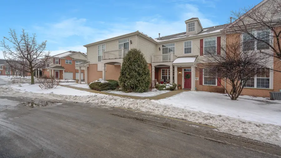 10235 Mulberry Lane #D, Bridgeview, IL 60455 - Image #3