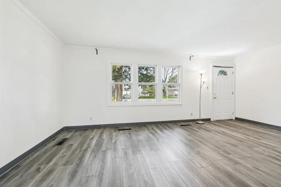 191 Ashland Avenue, Des Plaines, IL 60016 - #3