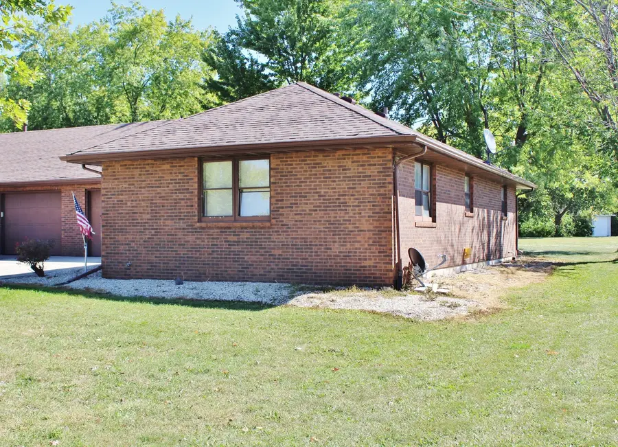 310 Carriage Drive, Morris, IL 60450 - #2