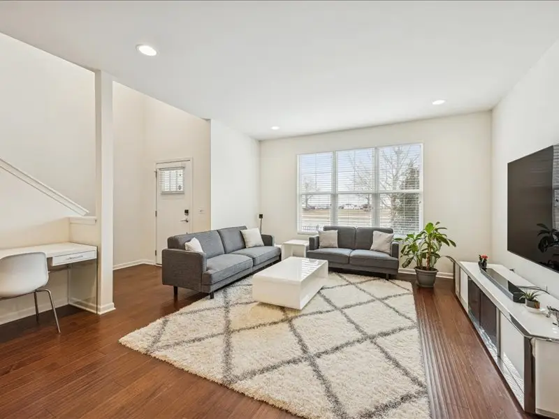 964 Station Boulevard, Aurora, IL 60504 - Image #2