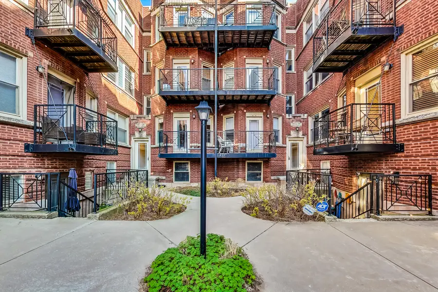 1340 W Greenleaf Avenue #2C, Chicago, IL 60626 - #2