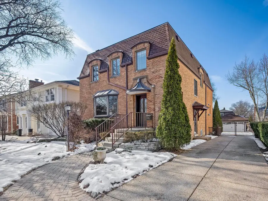 424 S Edgewood Avenue, La Grange, IL 60525 - #2