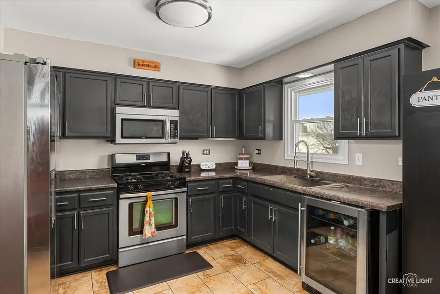 6913 Monmouth Drive, Joliet, IL 60431 - Image #2