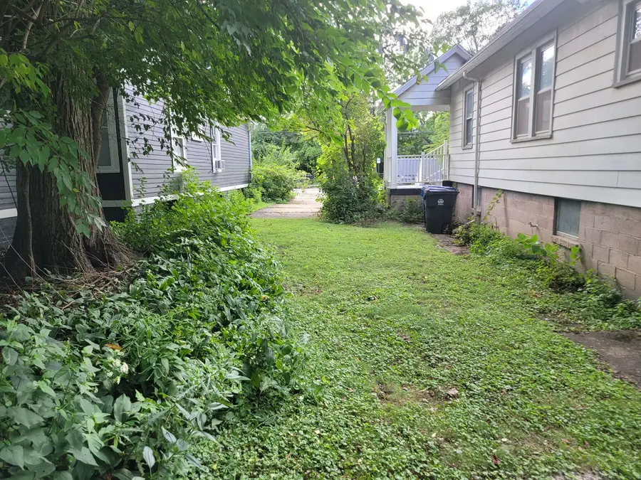 2647 Poplar Avenue, Evanston, IL 60201 - Image #2