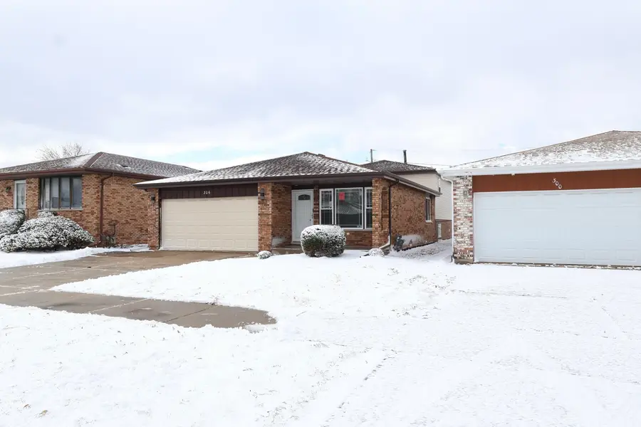 306 Escanaba Avenue, Calumet City, IL 60409 - #3
