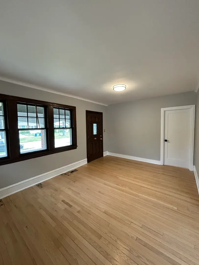 247 S Oakland Grove, Elmhurst, IL 60126 - Image #3