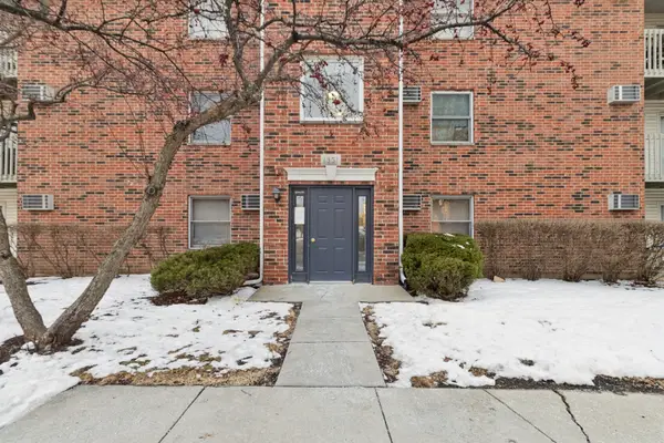 1351 Cunat Court #3C, Lake In The Hills, IL 60156