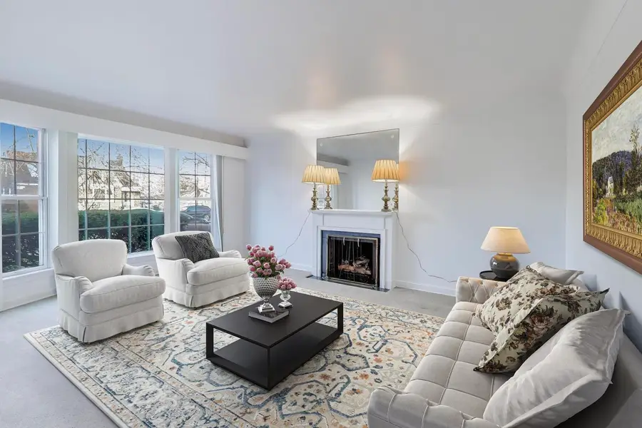 4823 W Balmoral Avenue, Chicago, IL 60630 - Image #3