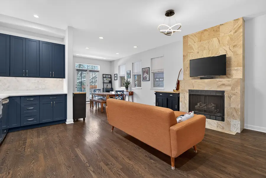 2343 N Leavitt Street #1, Chicago, IL 60647 - #3