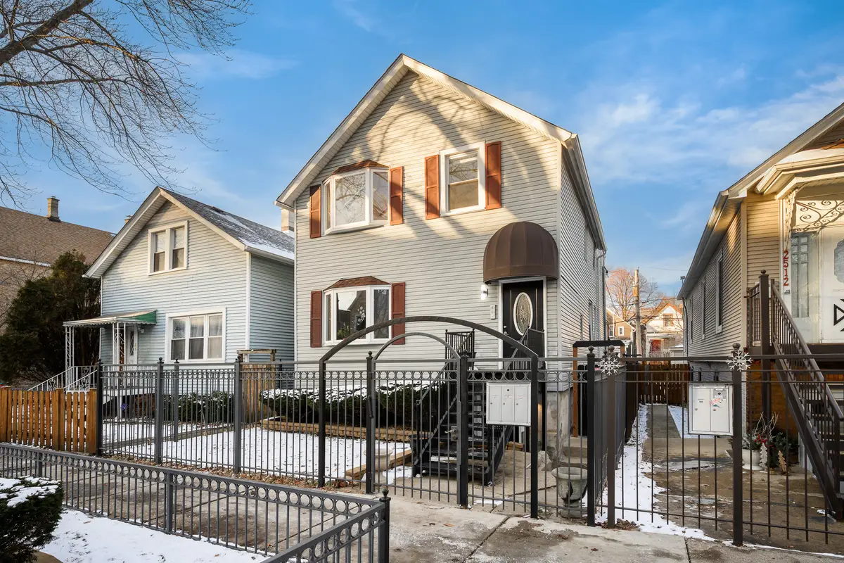 2516 W Lyndale Street, Chicago, IL 60647 - #1
