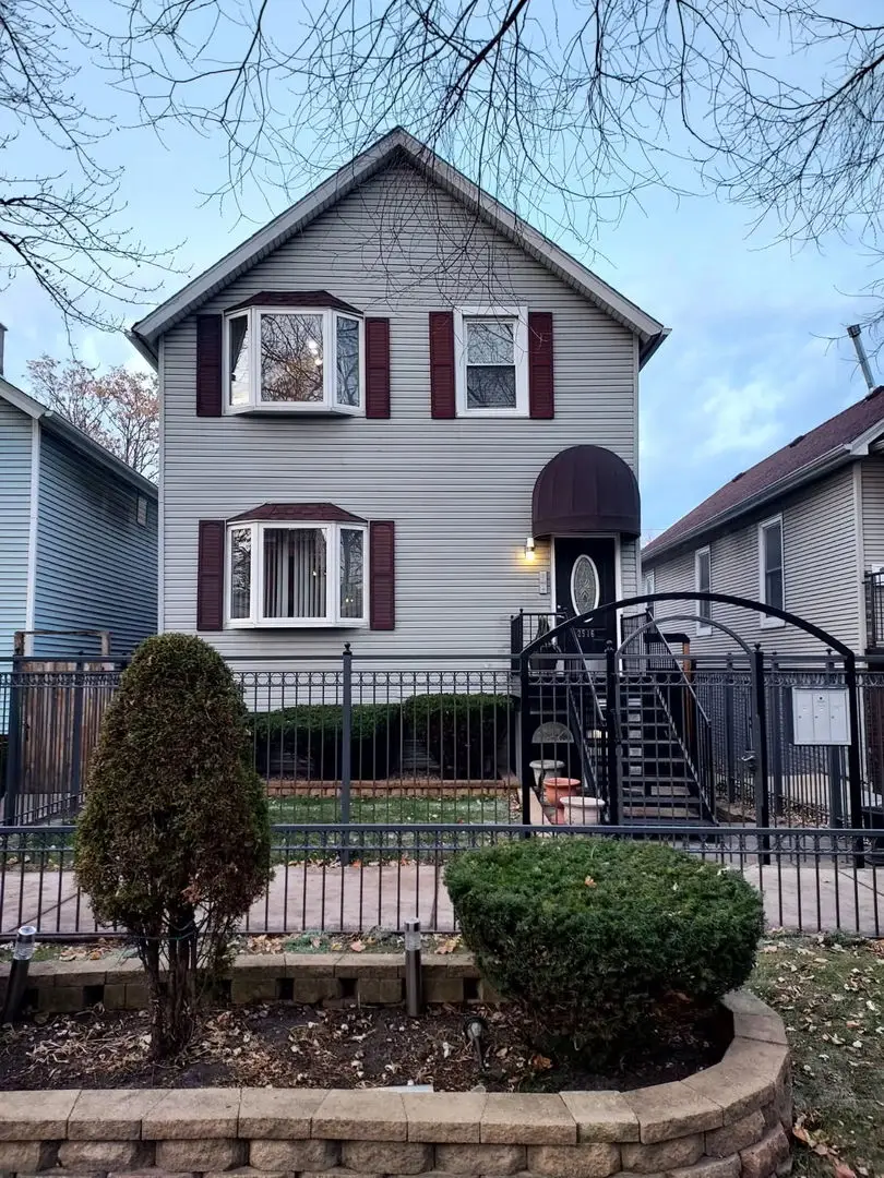 2516 W Lyndale Street, Chicago, IL 60647 - #3