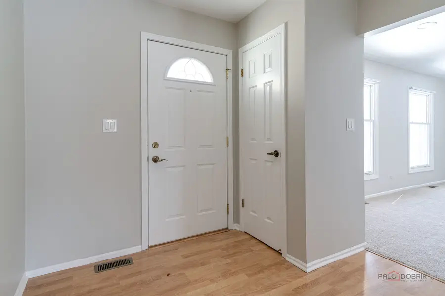 1380 Larchmont Drive, Buffalo Grove, IL 60089 - Image #2