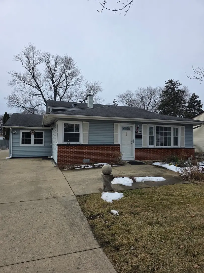 2201 Kingfisher Lane, Rolling Meadows, IL 60008 - #1