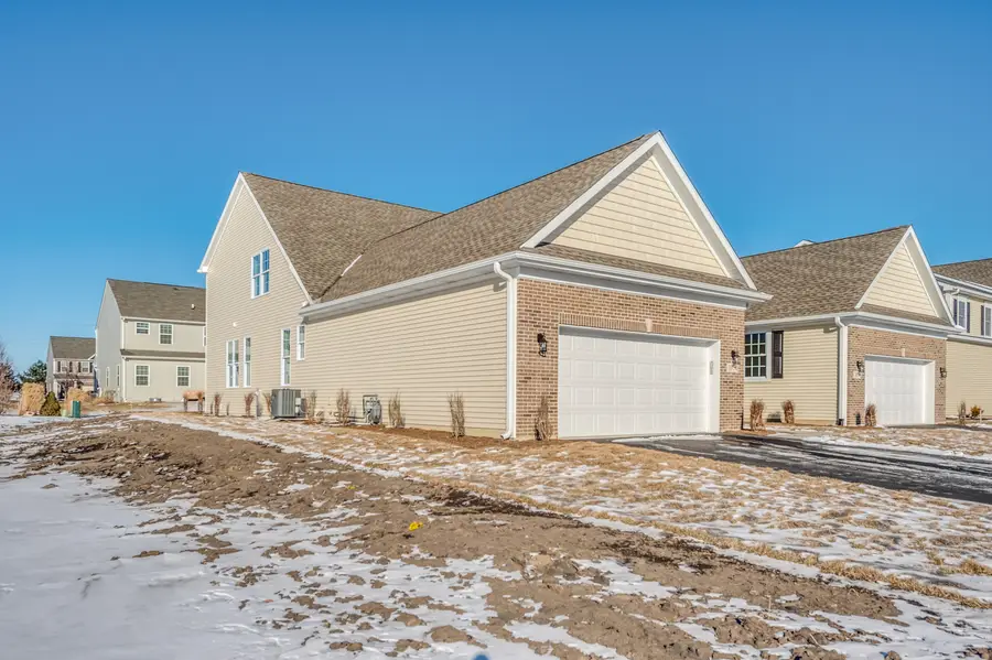 1074 Freedom Road, Elburn, IL 60119 - Image #2