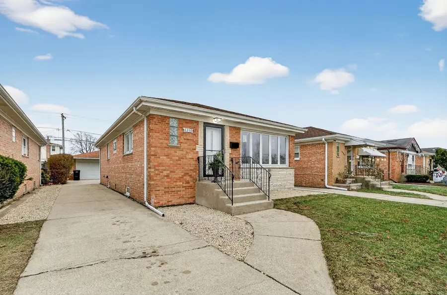4249 N Sayre Avenue, Norridge, IL 60706 - #2