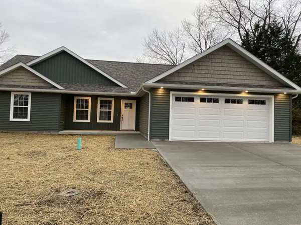 307 Schneider Street, Carterville, IL 62918