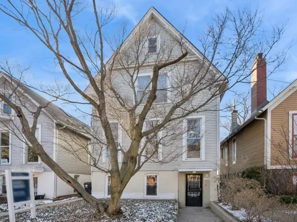 5428 S Blackstone Avenue, Chicago, IL 60615