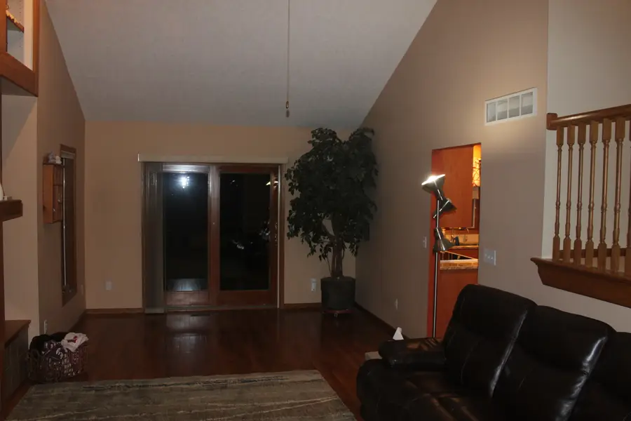 1310 W 51st Street, Davenport, IA 52806 - Image #3