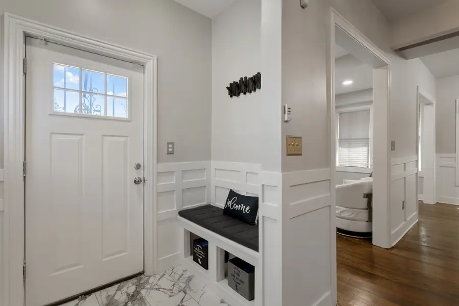 7700 S Paxton Avenue, Chicago, IL 60649 - #3